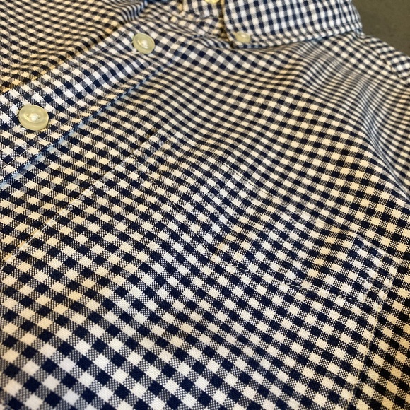 Gap | Men's Oxford Shirt - Picture 3 of 4